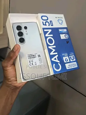 Nouveau Tecno Camon 50 Pro 256 GB Vert