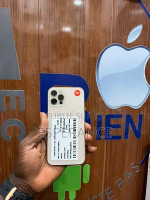 Apple iPhone 12 Pro 128 GB Doré