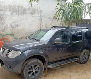 Nissan Pathfinder 2013 Noir