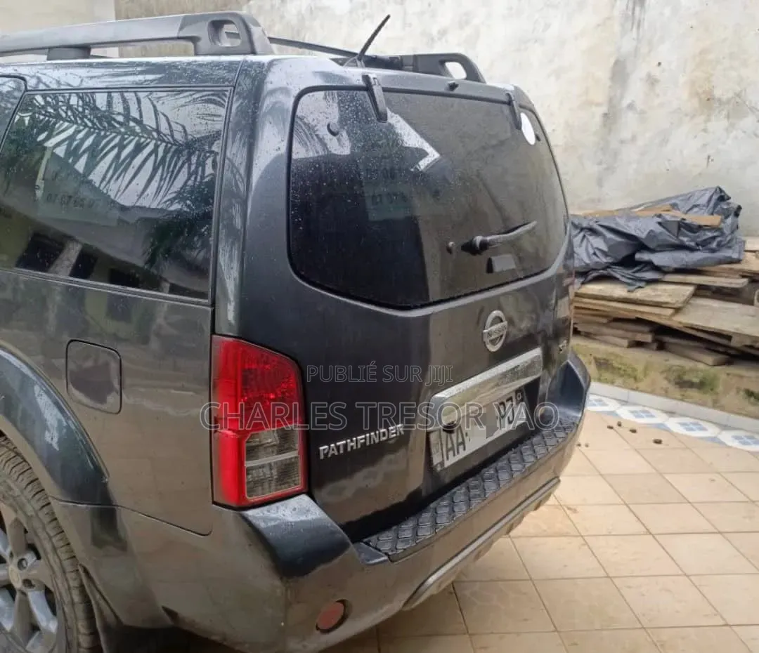 Nissan Pathfinder 2013 Noir