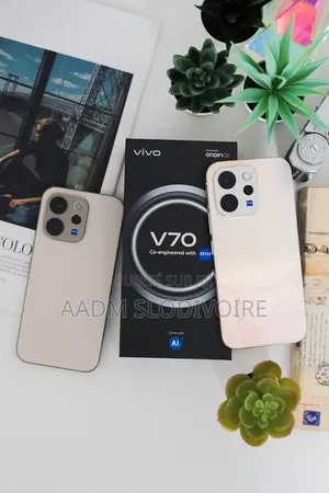 Nouveau Vivo V70 256 GB Blanc