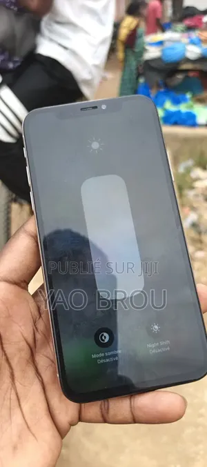 Apple iPhone X 64 GB Argenté
