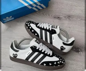 Baskets Adidas Samba X
