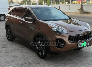 Kia Sportage EX 4dr SUV AWD (2.4L 4cyl 6A) 2017 Marron