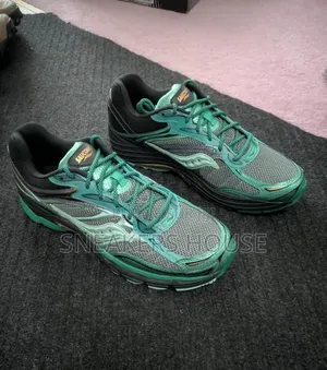Basket Saucony Homme Et Femme
