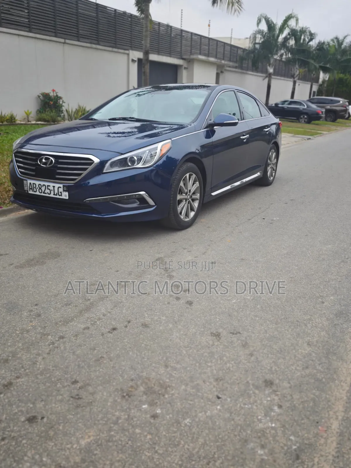 Hyundai Sonata Limited Sedan FWD (2.4L 4cyl 6A) 2017 Bleu