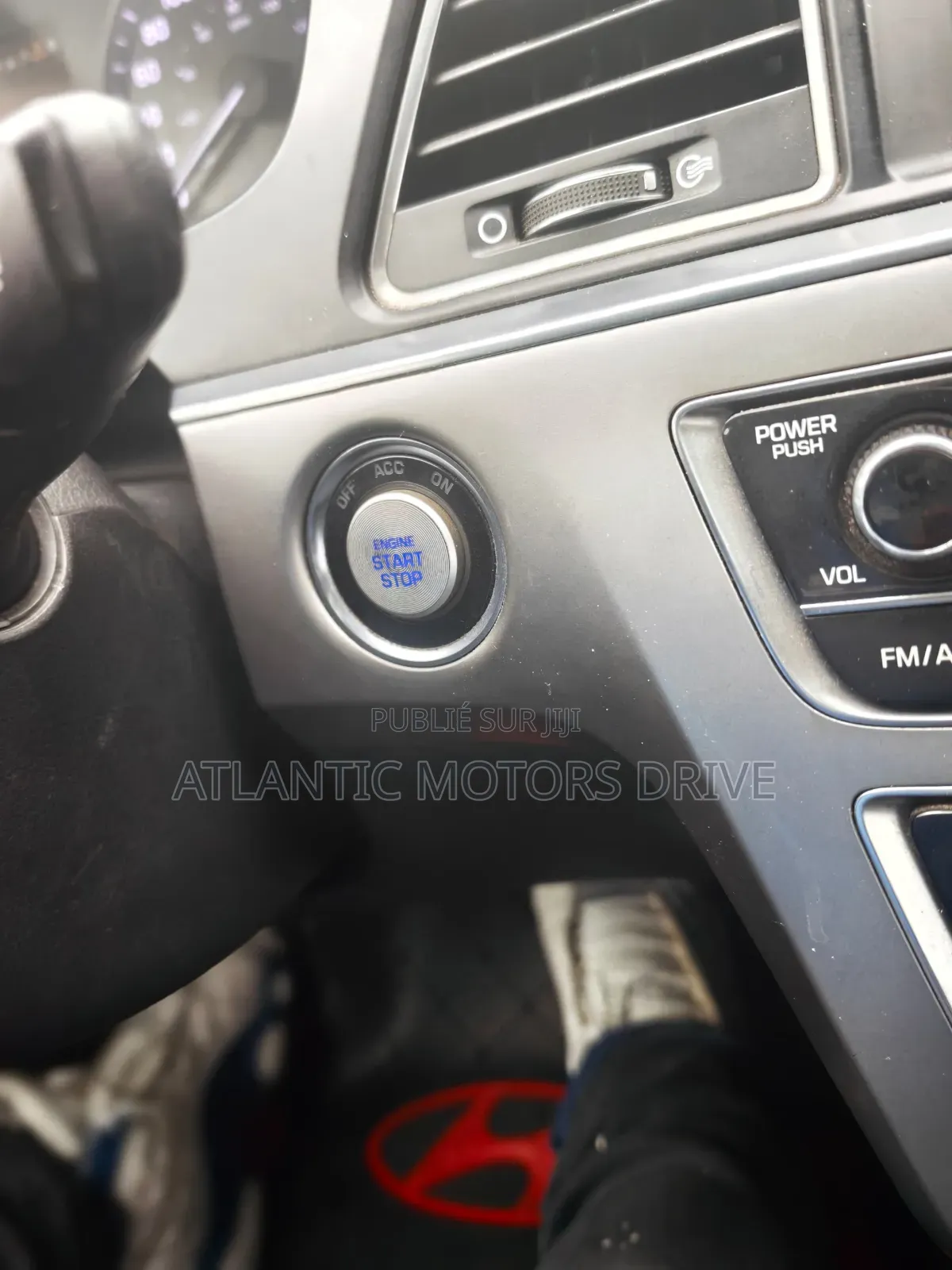 Hyundai Sonata Limited Sedan FWD (2.4L 4cyl 6A) 2017 Bleu