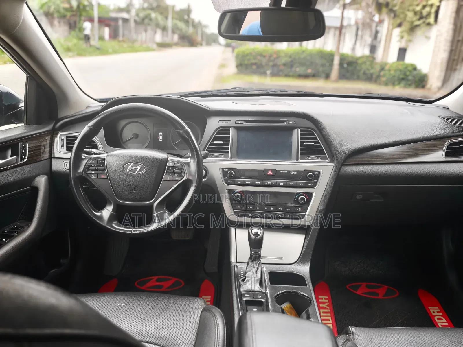Hyundai Sonata Limited Sedan FWD (2.4L 4cyl 6A) 2017 Bleu