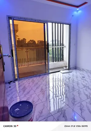 4chbre Villa dans Villa Duplex, Cocody à Vendre