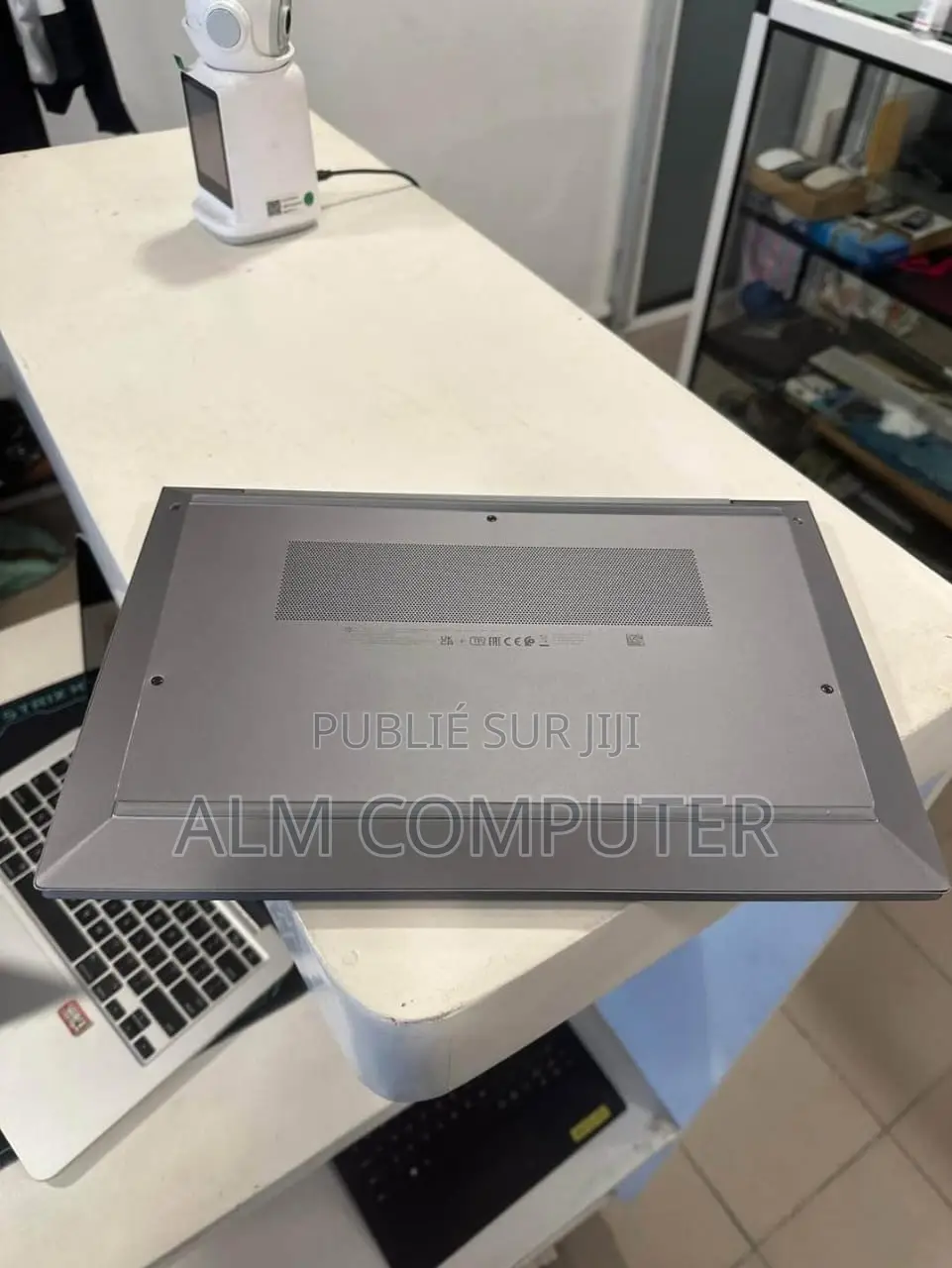 Ordinateur portable HP ZBook 14u 16GB Intel Core i7 SSD 512GB