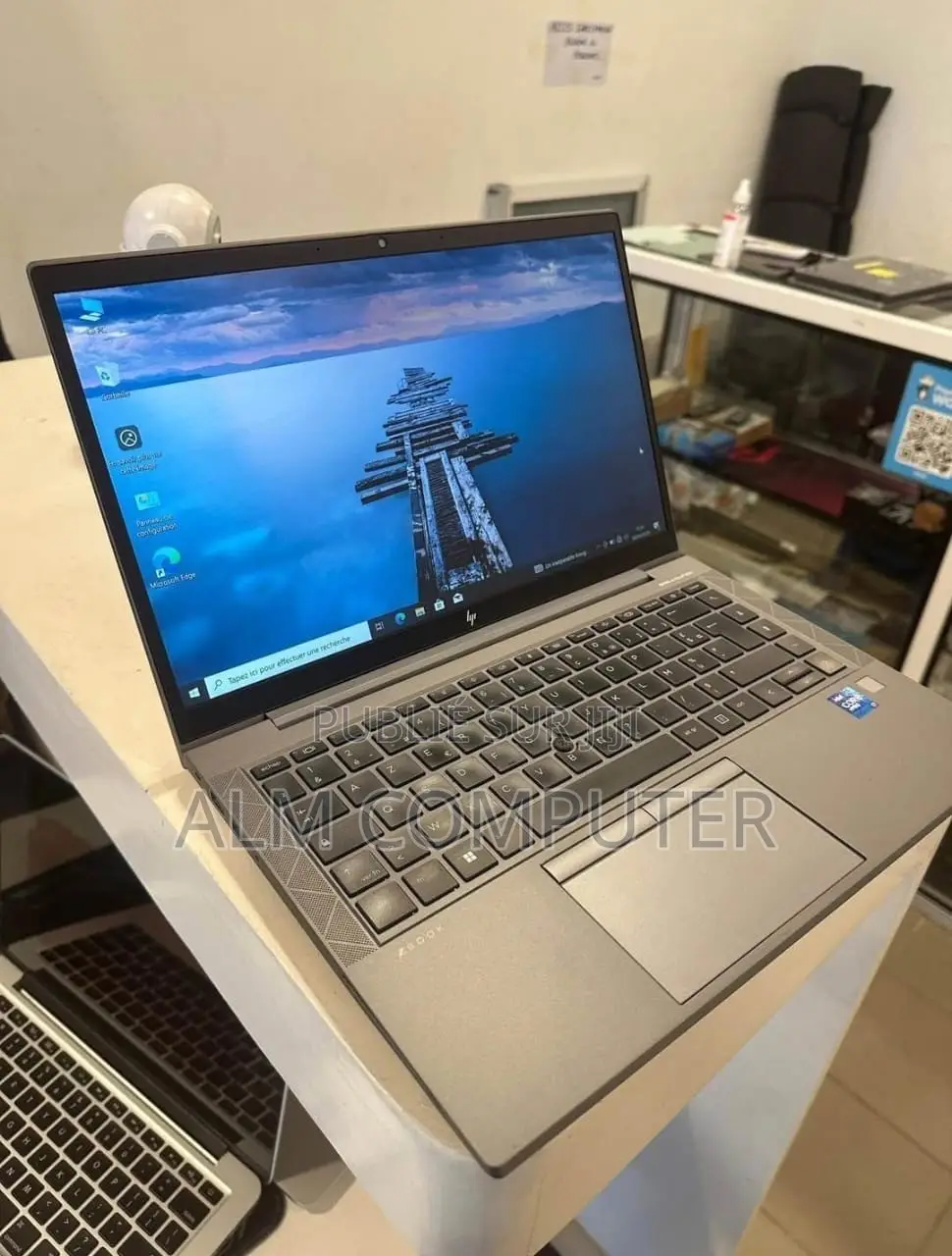 Ordinateur portable HP ZBook 14u 16GB Intel Core i7 SSD 512GB