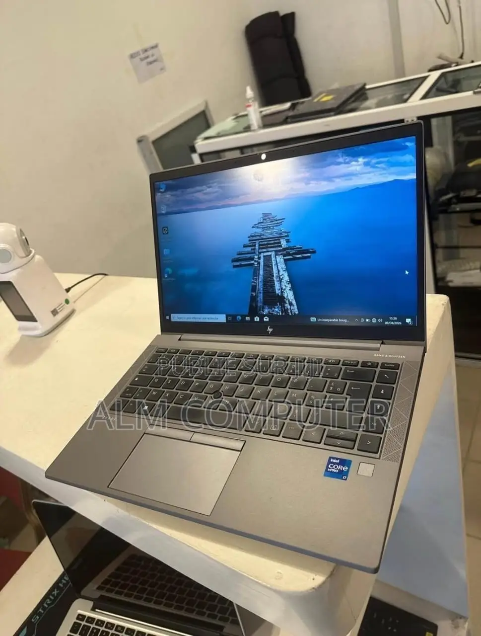 Ordinateur portable HP ZBook 14u 16GB Intel Core i7 SSD 512GB