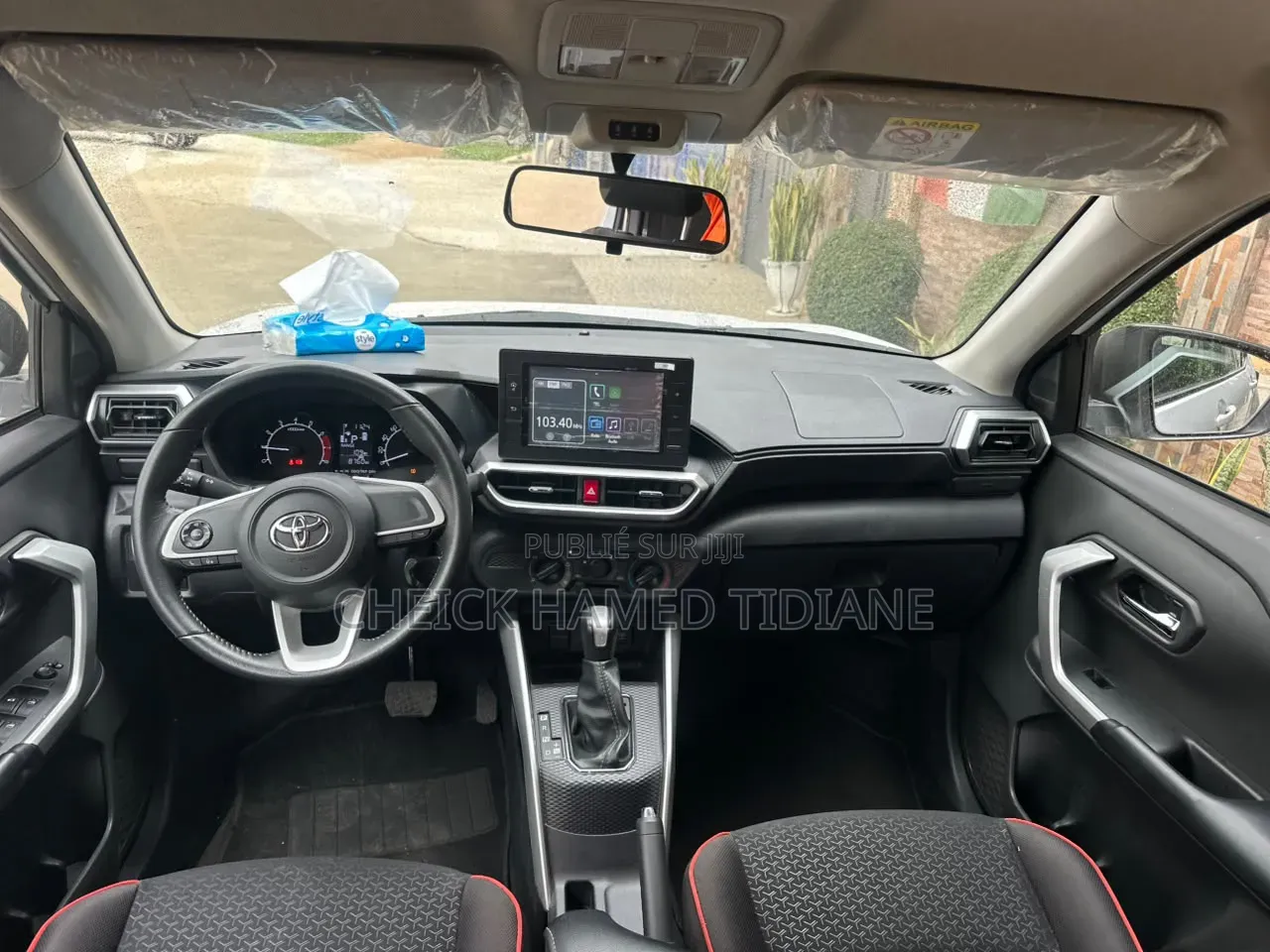 Toyota Raize 2025 Blanc