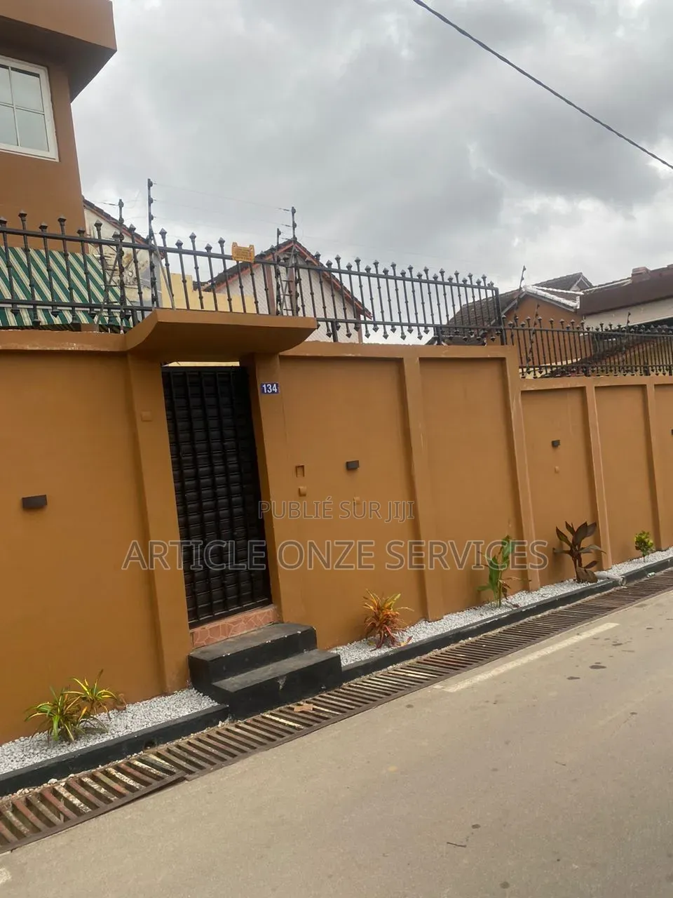 5chbre Villa dans Cocody à Vendre