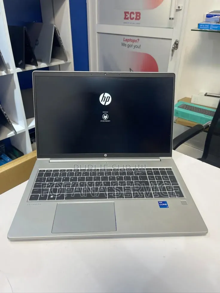 Nouveau HP EliteBook 840 G5 32GB Intel Core i5 eMMC 512GB