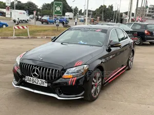 Mercedes-Benz C300 2016 Noir