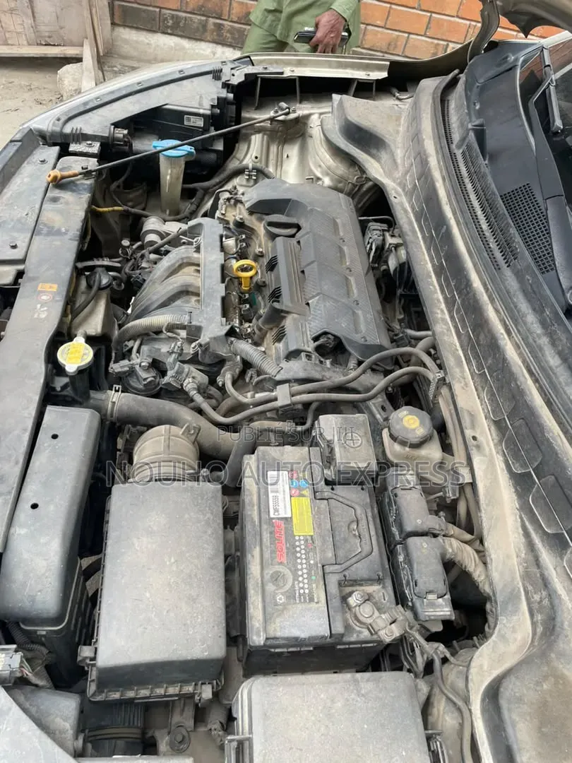 Kia Sonet 2021 Beige