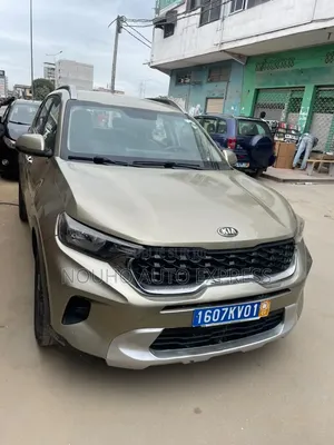 Kia Sonet 2021 Beige