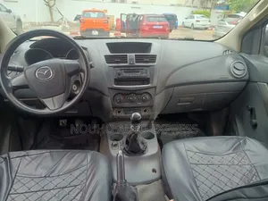 Mazda BT-50 2018 Blanc