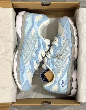 Asics Homme Et Femme