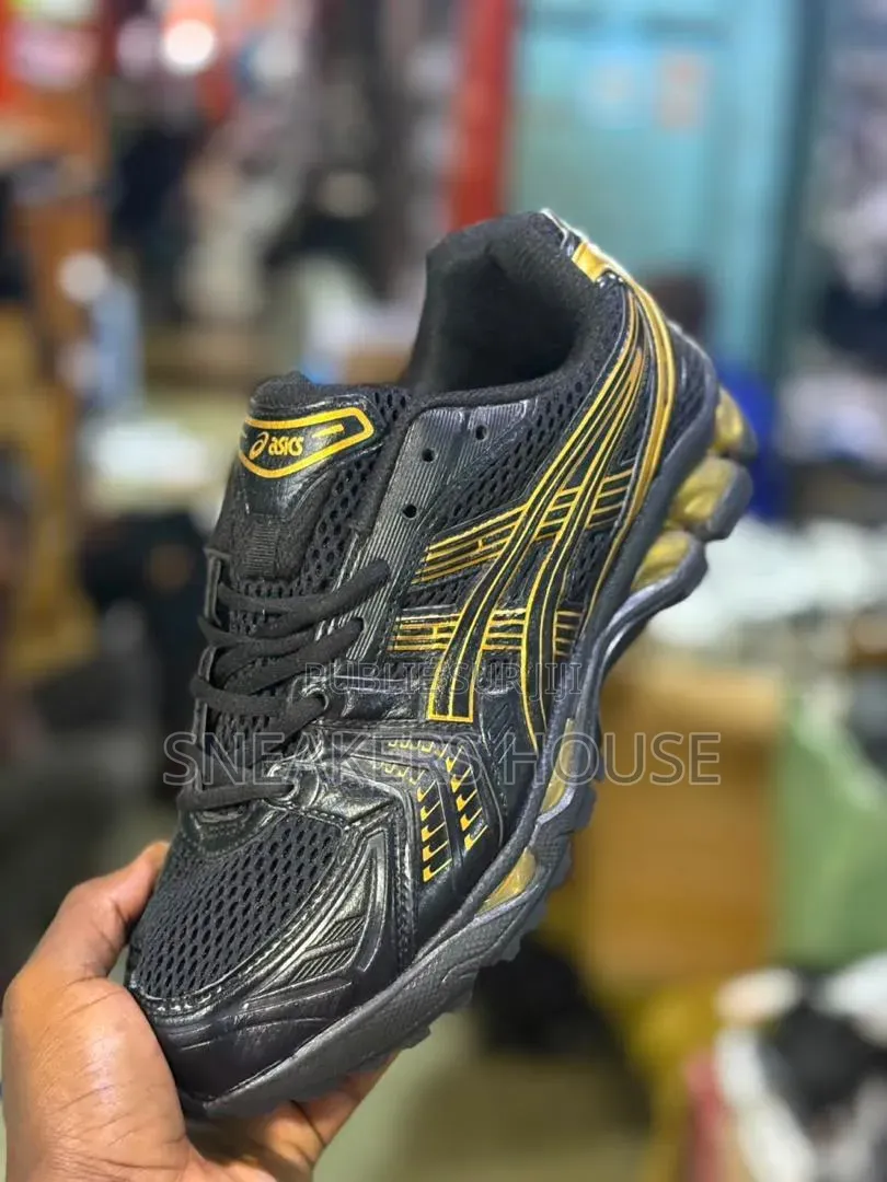 Asics Homme Et Femme