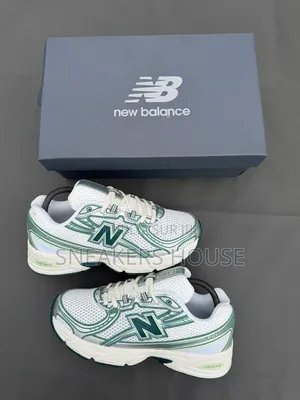 New Balance 750