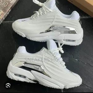Nike Nocta Hot Step