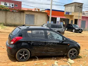 Hyundai i20 1.2 Kappa Petrol with Dual VTVT (MT) 2015 Noir
