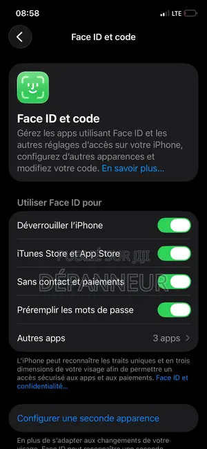 Nouveau Apple iPhone 12 64 GB Rouge