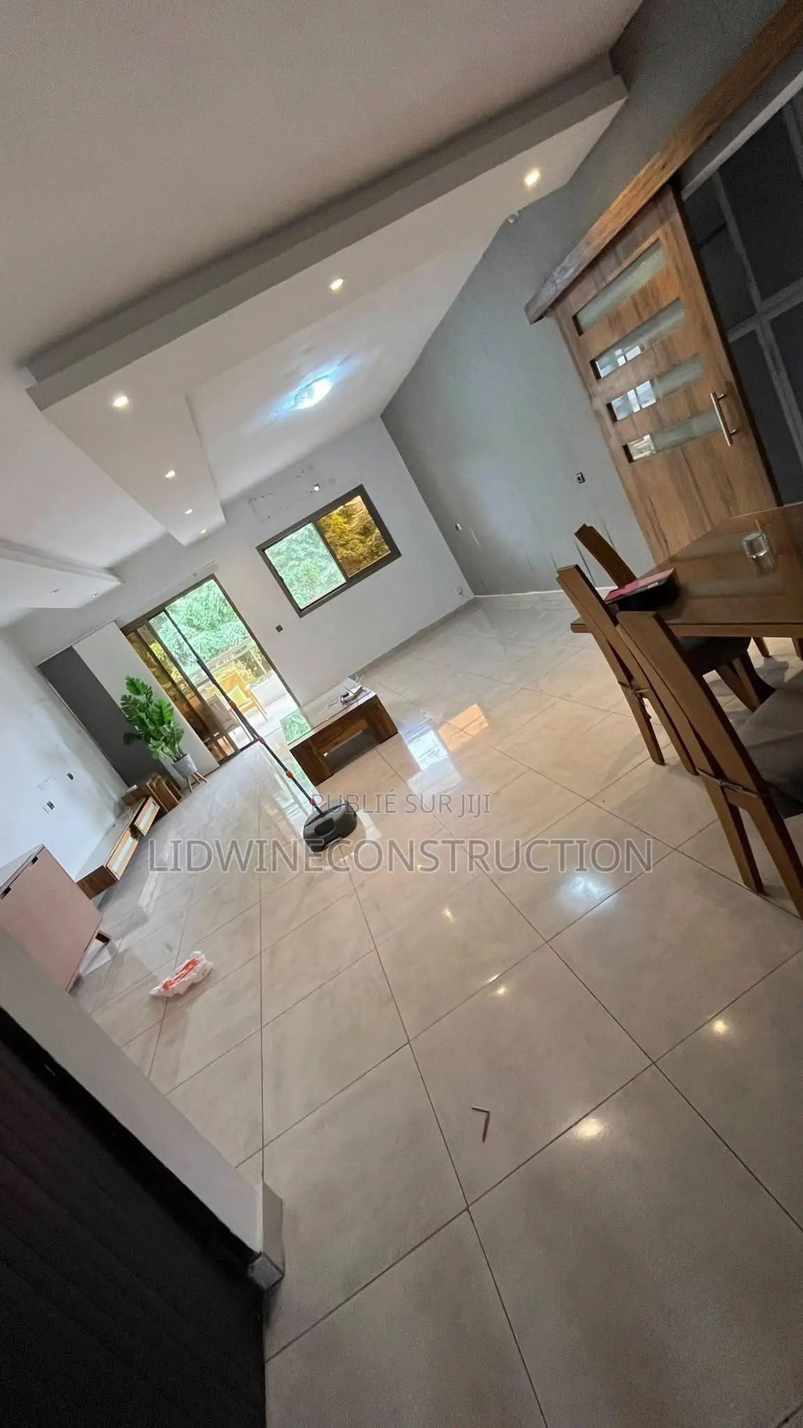 3chbre Appartement dans Marcory à Louer