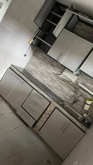 3chbre Appartement dans Marcory à Louer