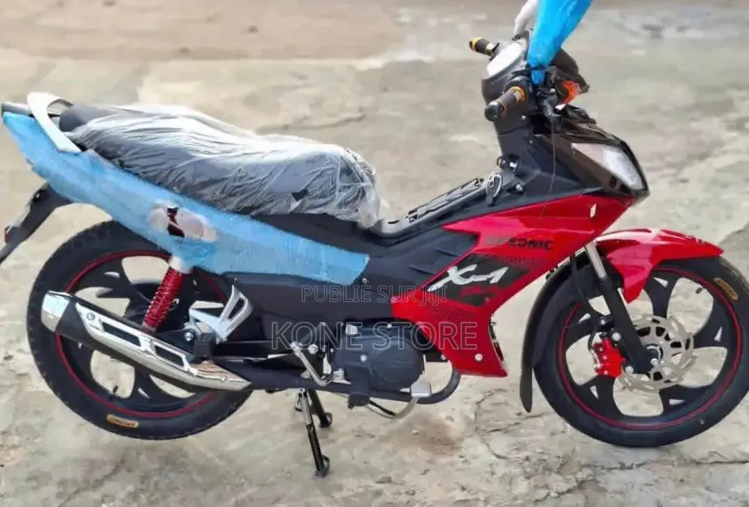 KTM Duke 125 2026 Rouge