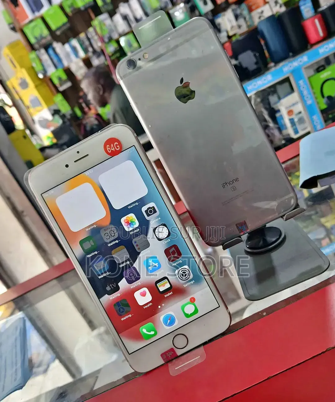 Nouveau Apple iPhone 6s 64 GB Argenté