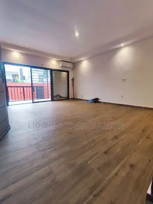 3chbre Villa dans Cocody à Louer