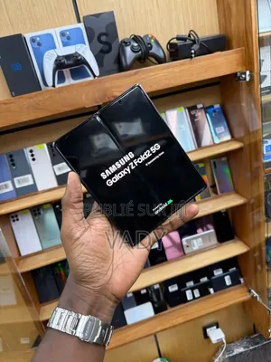Nouveau Samsung Galaxy Z Flip3 5G 256 GB Noir