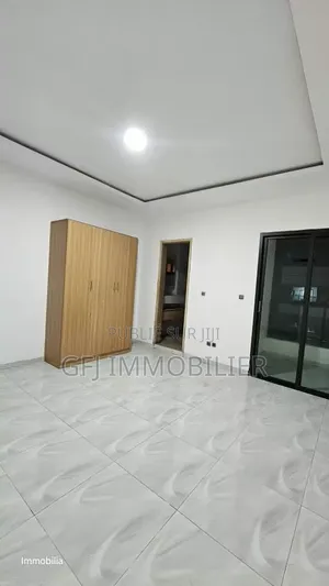 Immeuble R+3 À Vendre