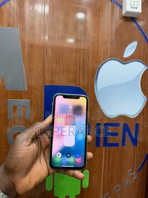 Apple iPhone 11 64 GB Vert