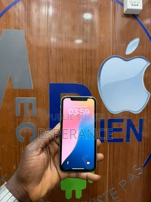 Apple iPhone 11 64 GB Vert