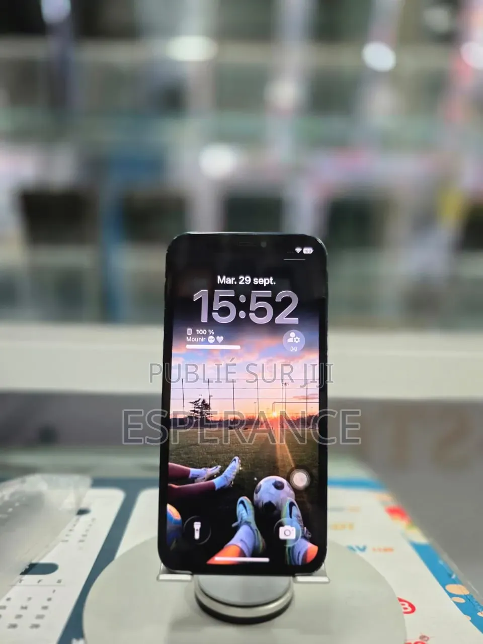 Apple iPhone 12 64 GB Noir