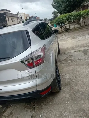 Ford Escape 2017 Blanc