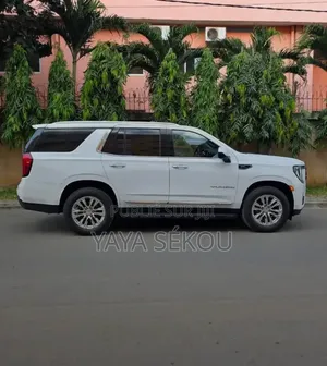 Nouveau GMC HUMMER EV 2026 Blanc cassé