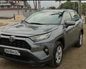 Nouveau Toyota RAV4 2026 Noir Mat