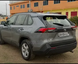 Nouveau Toyota RAV4 2026 Noir Mat