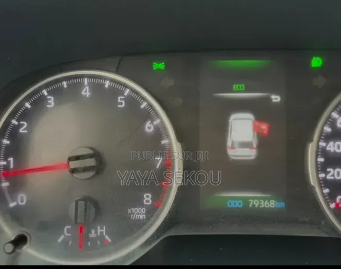 Nouveau Toyota RAV4 2026 Noir Mat