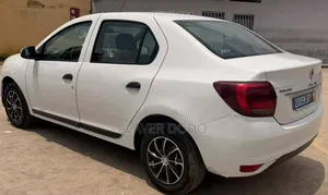 Renault Logan 2021 Blanc