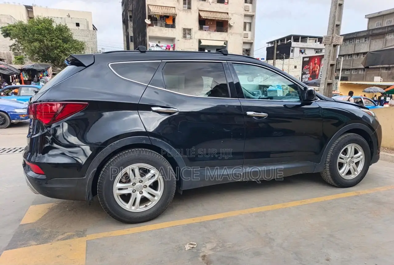 Hyundai Santa Fe 2018 Noir