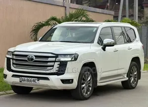 Toyota Land Cruiser 2023 Blanc