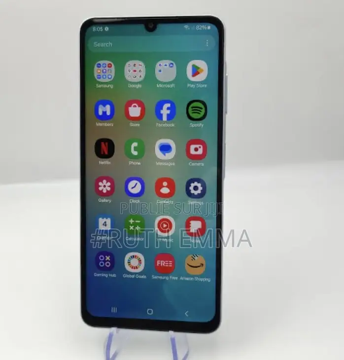 Nouveau Samsung Galaxy A06 64 GB Noir
