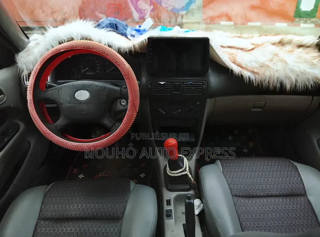 Toyota Corolla 2002 Orange