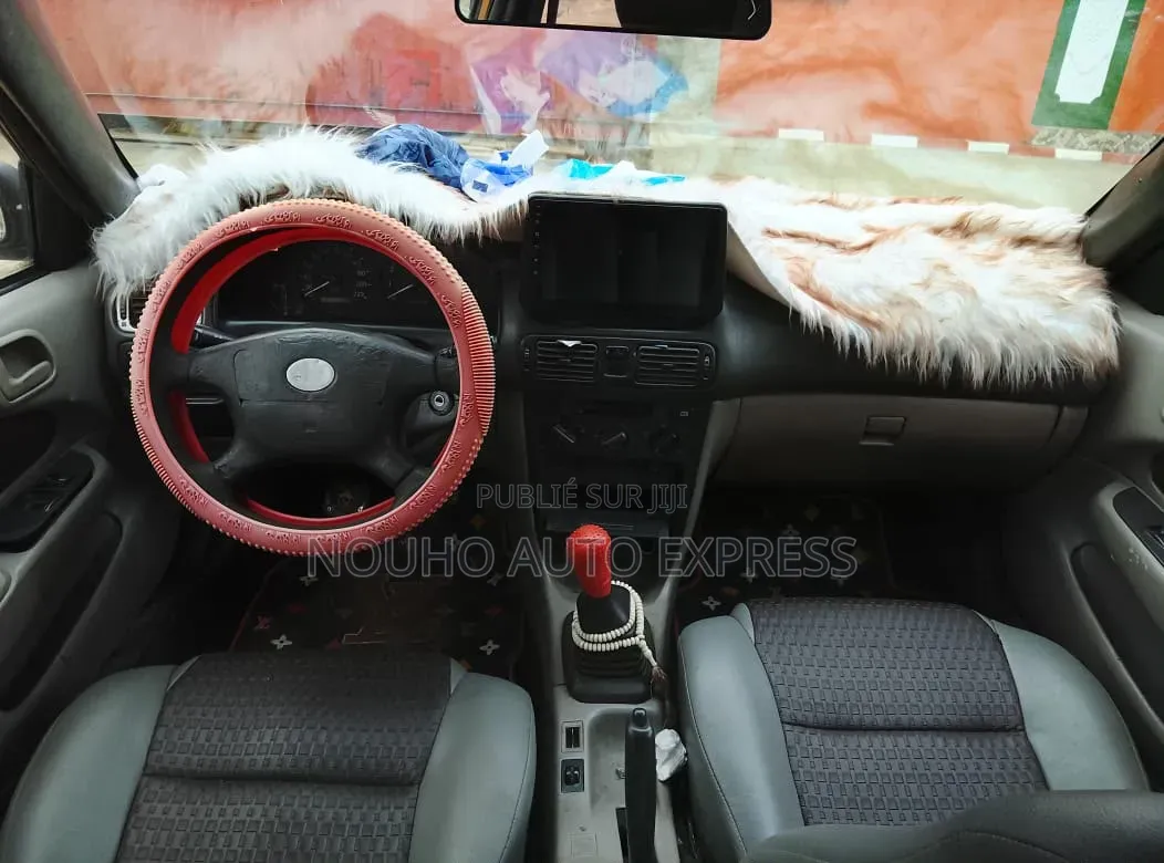 Toyota Corolla 2002 Orange